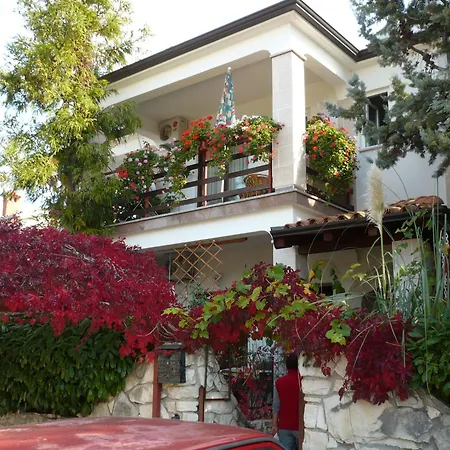 Apartments Finida Poreč Buitenkant foto